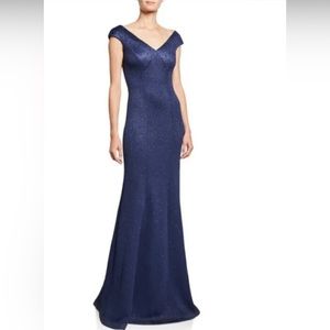 St. John Collection Sequin Navy Birdseye Knit V-Neck Sleeveless Gown Dress